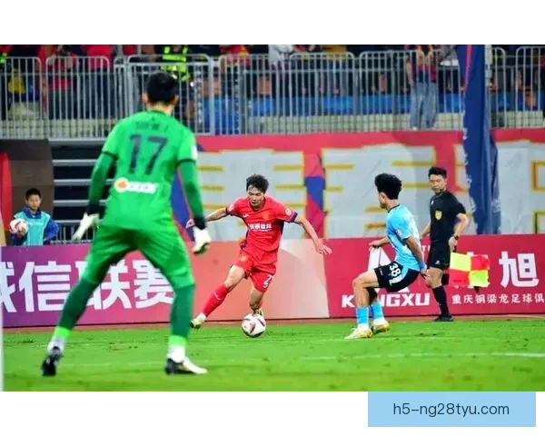 U23国足对阵朝鲜U23：李新翔毛伟杰首发